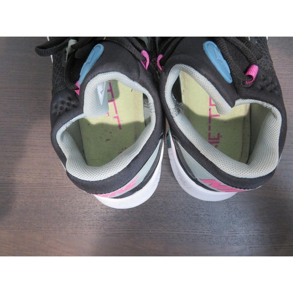 Nike Free Metcon 4 Shoes Womens Size 9 Black Training Sneakers Gym CZ0596-004 - Picture 6 of 10